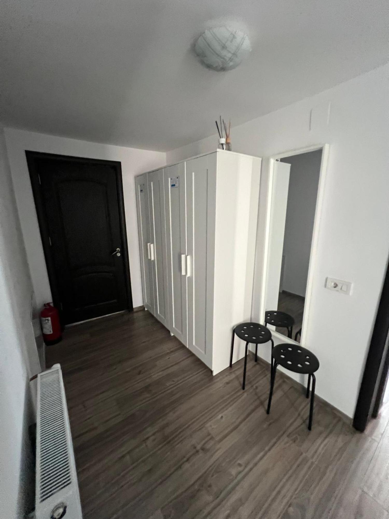 Accommodation Casa Luca Horezu Eksteriør bilde